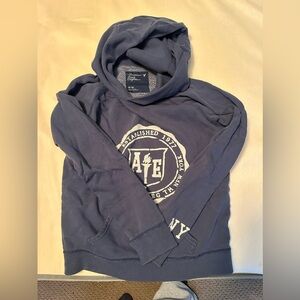 American eagle women’s hoodie medium